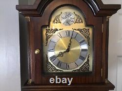 Longcase grandfather clock case with Westminster climes