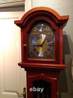 Reproduction Grandfather Longcase clock Good condition and working order